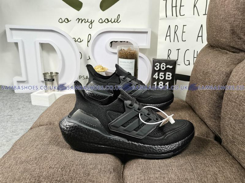 Adidas UltraBoost 21 Triple Black - Core Black/Core Black/Core Black - FY0306 Classic Running Shoes Buy Online Adidas UltraBoost 21 Triple Black - Core Black/Core Black/Core Black - FY0306 Classic Running Shoes Buy Online