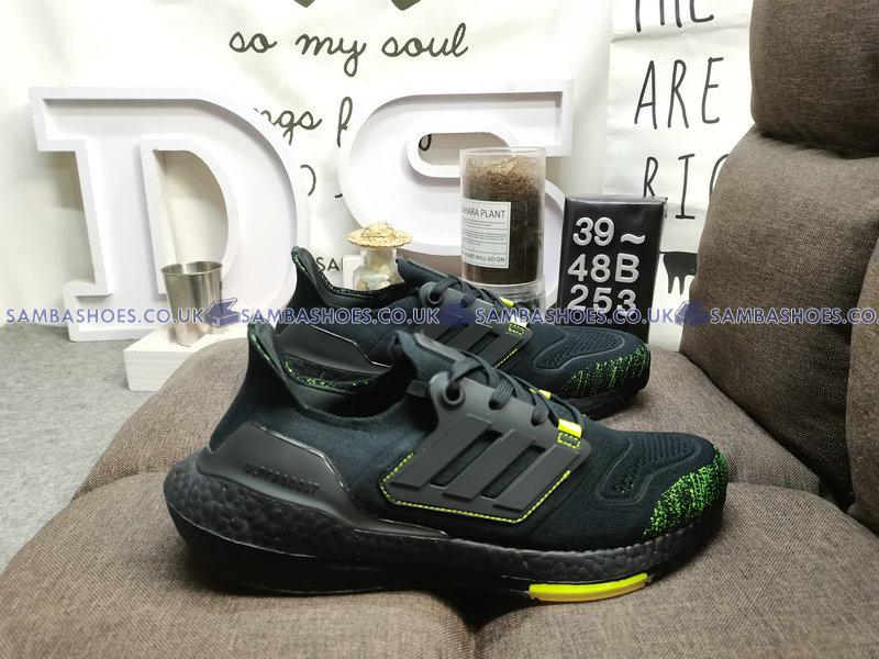 Adidas UltraBoost 22 Black Solar Yellow - Core Black/Core Black/Solar Yellow - GX5915 Classic Running Shoes Buy Online Adidas UltraBoost 22 Black Solar Yellow - Core Black/Core Black/Solar Yellow - GX5915 Classic Running Shoes Buy Online