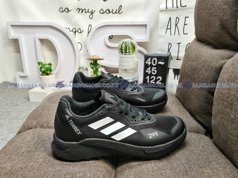 Adidas Terrex Agravic Ultra Trail Black White - Black/White - FY7629-2 Classic Outdoor & Hiking Shoes Buy Online Adidas Terrex Agravic Ultra Trail Black White - Black/White - FY7629-2 Classic Outdoor & Hiking Shoes Buy Online