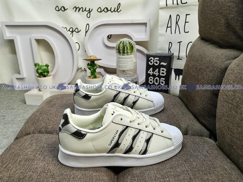 Marimekko x Adidas Superstar Linssi  - Cloud White/Core Black/Grey Six - HP9779 Classic Originals Shoes Buy Online Marimekko x Adidas Superstar Linssi  - Cloud White/Core Black/Grey Six - HP9779 Classic Originals Shoes Buy Online