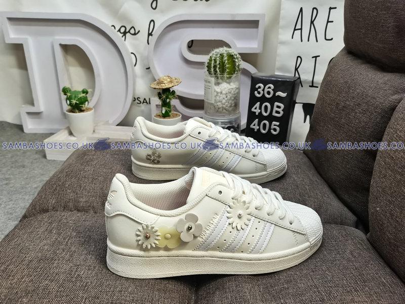 Adidas Superstar Floral - White Tint/Wonder Mauve/Wonder White - GX2172 Classic Originals Shoes Buy Online Adidas Superstar Floral - White Tint/Wonder Mauve/Wonder White - GX2172 Classic Originals Shoes Buy Online